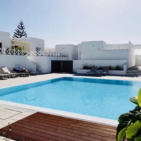 Apartment Mariposa Mit Pool, Smart-Tv, Wifi ,Klima Apartament Playa Honda (Lanzarote)